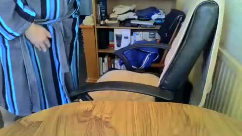 poshman65 online show from January 2026 09:56:01 AM