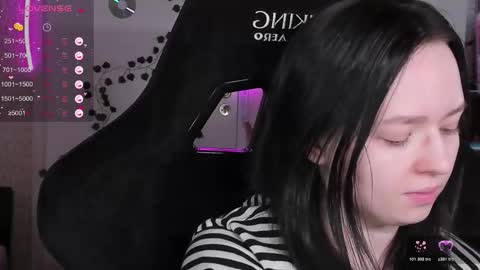 Robyn online show from February 2026 01:09:01 PM