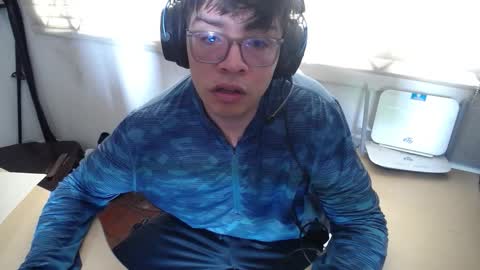 powerfulzeus2 online show from October 2025 05:24:02 PM