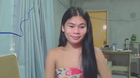 Snapshot of precious_athena chatting on February 2025 11:59:02 PM precious_athena online show from February 2025 11:59:02 PM