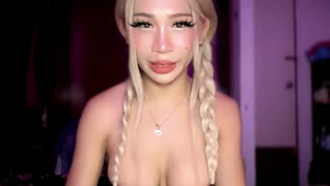 GODDESS PRECIOUS online show from March 2026 10:43:02 AM