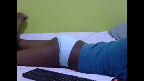 Snapshot of precious_nesh chatting on February 2025 07:05:01 AM precious_nesh online show from February 2025 07:05:01 AM