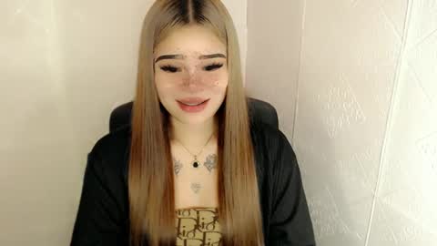 MAXXINE online show from March 2025 09:59:02 PM