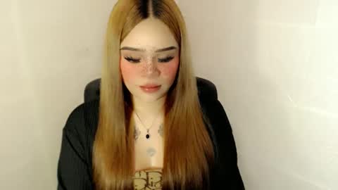 MAXXINE online show from September 2025 03:22:01 AM