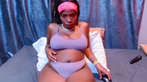 Snapshot of preggynwild chatting on June 2026 01:58:02 AM preggynwild online show from June 2026 01:58:02 AM
