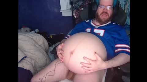 Snapshot of pregnantpup chatting on December 2024 12:44:01 AM pregnantpup online show from December 2024 12:44:01 AM
