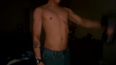 Snapshot of prestigious_top chatting on April 2026 05:40:01 AM prestigious_top online show from April 2026 05:40:01 AM