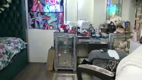 Yasmine pretty online show from March 2026 05:34:02 AM