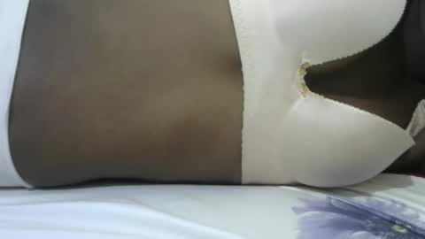 Snapshot of pretty_avena chatting on November 2025 08:01:02 AM pretty_avena online show from November 2025 08:01:02 AM