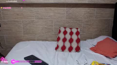 Snapshot of pretty_cristal22 chatting on February 2025 02:38:02 PM pretty_cristal22 online show from February 2025 02:38:02 PM