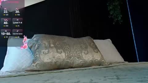 Snapshot of pretty_cristal22 chatting on February 2026 02:13:02 PM pretty_cristal22 online show from February 2026 02:13:02 PM