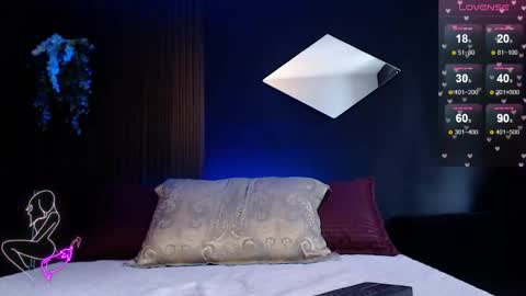 pretty_cristal22 online show from April 2026 04:56:02 PM