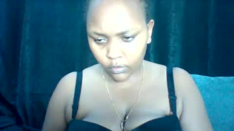 Snapshot of pretty_dee1 chatting on May 2026 04:04:02 PM pretty_dee1 online show from May 2026 04:04:02 PM