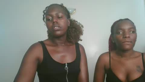 Snapshot of pretty_empress chatting on July 2026 07:59:01 AM pretty_empress online show from July 2026 07:59:01 AM