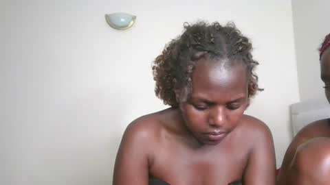 Snapshot of pretty_empress chatting on July 2026 10:47:01 PM pretty_empress online show from July 2026 10:47:01 PM