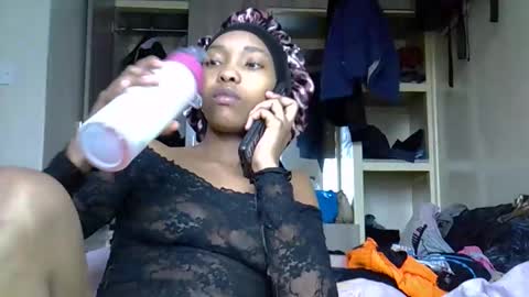 Snapshot of pretty_jazmine chatting on September 2025 06:27:02 AM Jaz online show from September 2025 06:27:02 AM