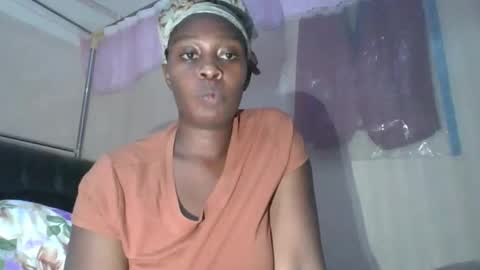 Snapshot of pretty_kylah chatting on April 2026 10:57:02 AM pretty_kylah online show from April 2026 10:57:02 AM