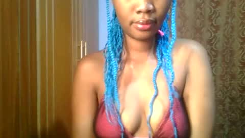 pretty_leilah online show from January 2026 01:19:01 AM