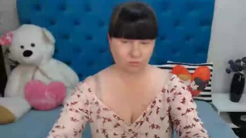 pretty_malika online show from February 2025 12:48:01 PM