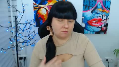 pretty_malika online show from November 2025 02:55:02 AM