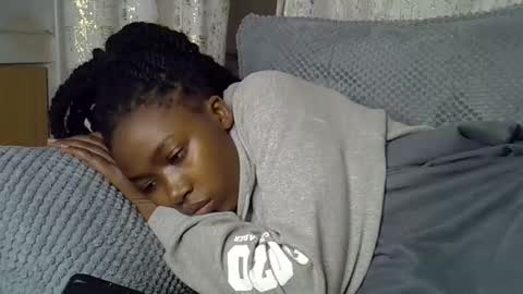 pretty_petite24 online show from June 2026 08:04:01 AM