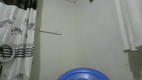 pretty_petite_ebony online show from November 2025 09:31:01 PM