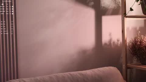 Elina online show from October 2025 09:13:02 AM