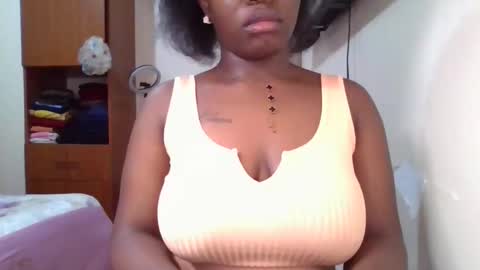 pretty_shila online show from April 2026 08:54:02 PM