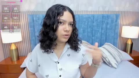 Daisy Flower online show from October 2025 02:06:02 AM