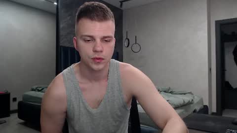 Snapshot of pretty_sweety chatting on July 2026 04:43:01 PM Justin online show from July 2026 04:43:01 PM