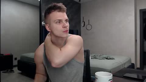 Snapshot of pretty_sweety chatting on August 2026 11:14:01 PM Justin online show from August 2026 11:14:01 PM