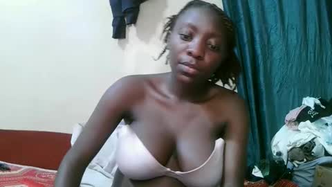 pretty_tiffany1 online show from December 2025 05:42:02 PM