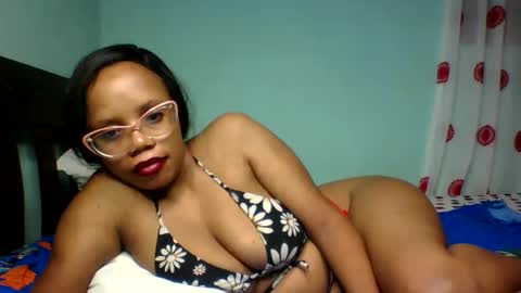 Snapshot of pretty_zara chatting on April 2026 05:12:02 AM pretty zara online show from April 2026 05:12:02 AM