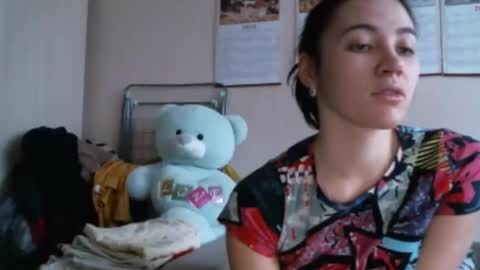 Bella online show from December 2025 05:47:02 AM