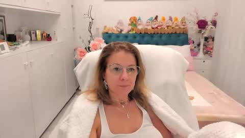 wilma online show from October 2025 09:03:01 PM