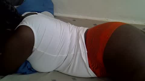 prettybooty1 online show from December 2025 08:01:02 AM