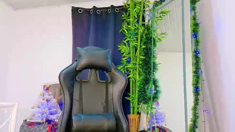 Enzo  Denis online show from December 2025 02:10:02 AM