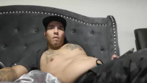 Snapshot of prettydaddyik6992 chatting on April 2026 10:48:02 PM DADDYDICRICO6969 online show from April 2026 10:48:02 PM