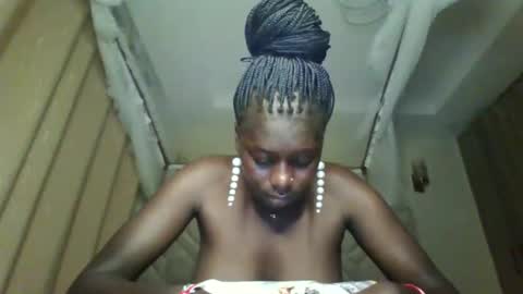 prettydulce online show from February 2026 01:33:01 AM