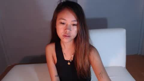 Snapshot of prettyhotshakira chatting on July 2026 10:34:02 PM shakira online show from July 2026 10:34:02 PM