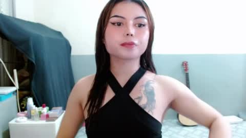 Snapshot of prettyjulian chatting on May 2026 08:41:01 AM SEXY JULIA online show from May 2026 08:41:01 AM