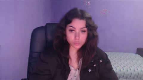 prettyjulliette online show from February 2025 03:15:02 PM