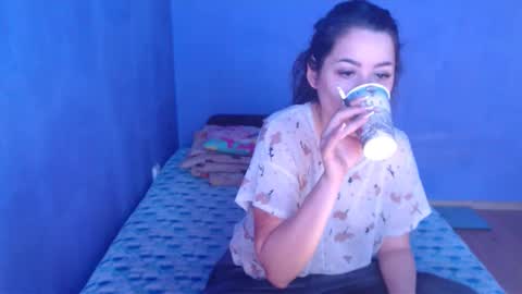prettyjulliette online show from March 2025 11:58:02 AM