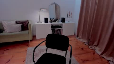 Eva online show from March 2025 01:37:01 AM