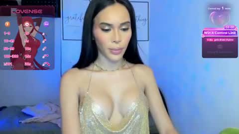 Snapshot of prettylittlewifeyy chatting on August 2026 07:51:02 AM Your wifey online show from August 2026 07:51:02 AM
