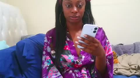 prettylondond online show from July 2026 03:47:02 PM