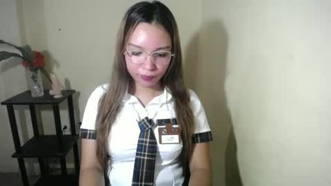 Snapshot of prettylovebarbieintownxx chatting on February 2026 01:47:01 PM prettylovebarbieintownxx online show from February 2026 01:47:01 PM