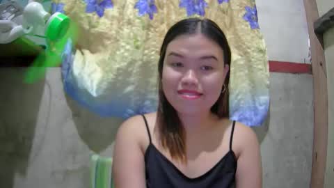Snapshot of prettymae756493 chatting on June 2026 12:52:02 PM prettymae756493 online show from June 2026 12:52:02 PM