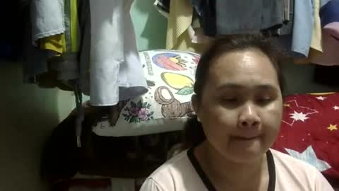 Snapshot of prettynhing chatting on December 2024 12:44:02 PM Nhing online show from December 2024 12:44:02 PM