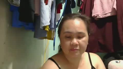 Snapshot of prettynhing chatting on December 2024 11:54:02 AM Nhing online show from December 2024 11:54:02 AM